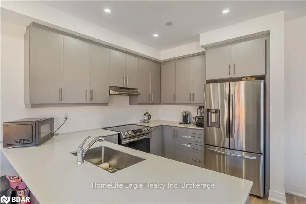 Photo 5 of 58 Tracey Lane, Collingwood — HOMEH