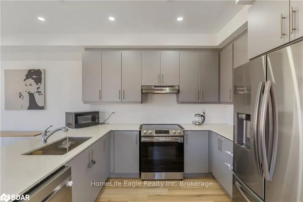 Photo 6 of 58 Tracey Lane, Collingwood — HOMEH