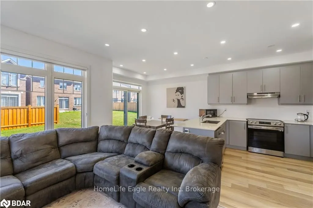 Photo 7 of 58 Tracey Lane, Collingwood — HOMEH