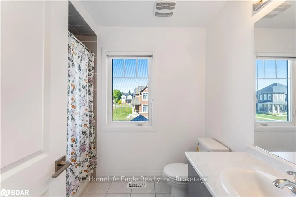 Photo 16 of 58 Tracey Lane, Collingwood — HOMEH