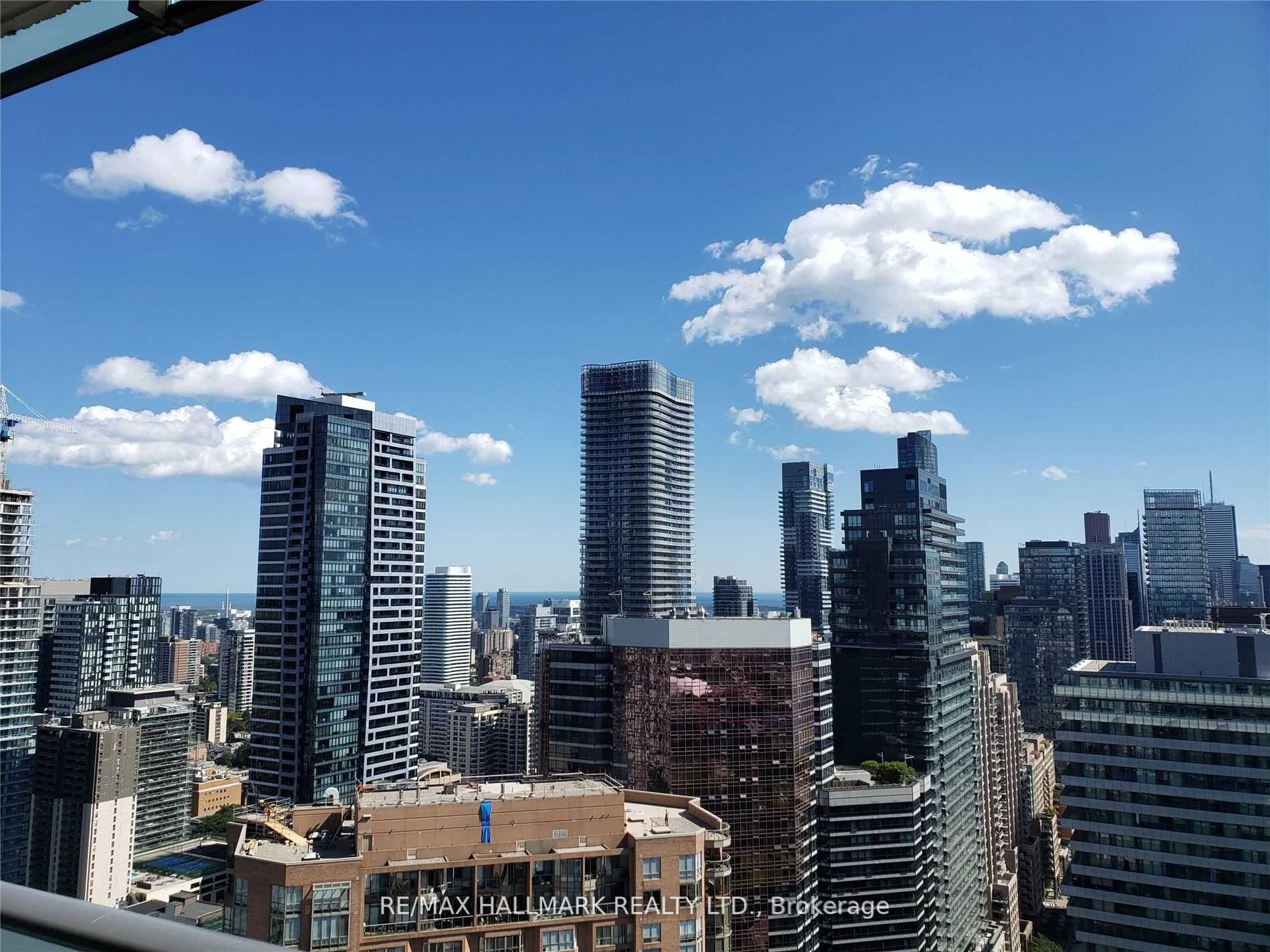 Photo 12 of Unit 3602, 1080 Bay Street, Toronto, Bay Street Corridor — HOMEH
