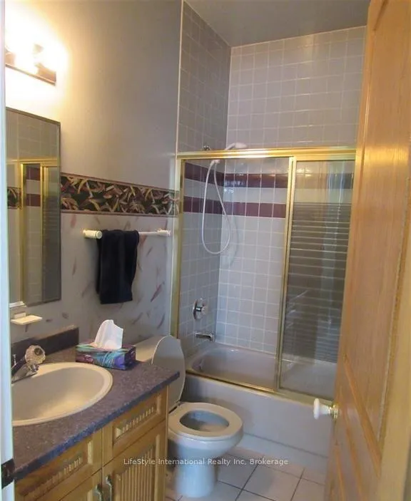 Photo 5 of 220 Arkell Road, Guelph, Kortright East — HOMEH