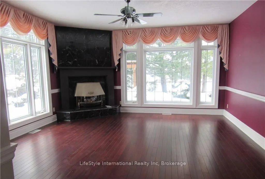 Photo 6 of 220 Arkell Road, Guelph, Kortright East — HOMEH