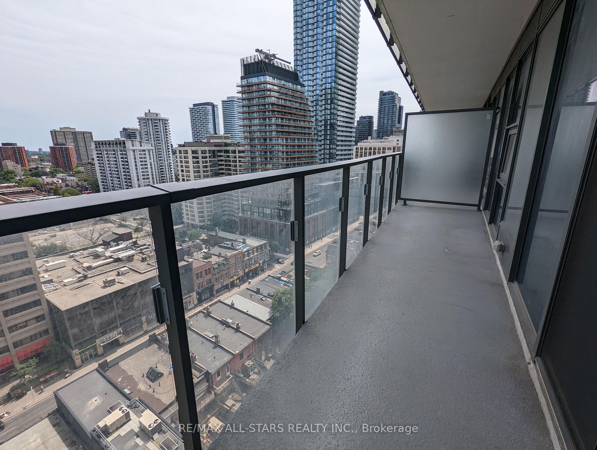 Photo 7 of Unit 1313, 11 Wellesley Street W, Toronto, Bay Street Corridor — HOMEH