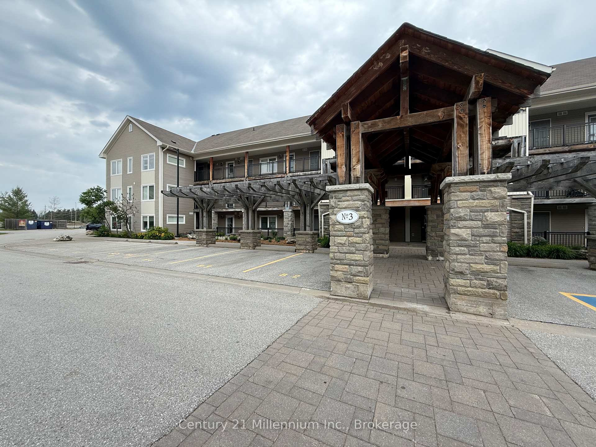 Photo 1 of Unit 306, 3 Brandy Lane Drive, Collingwood — HOMEH