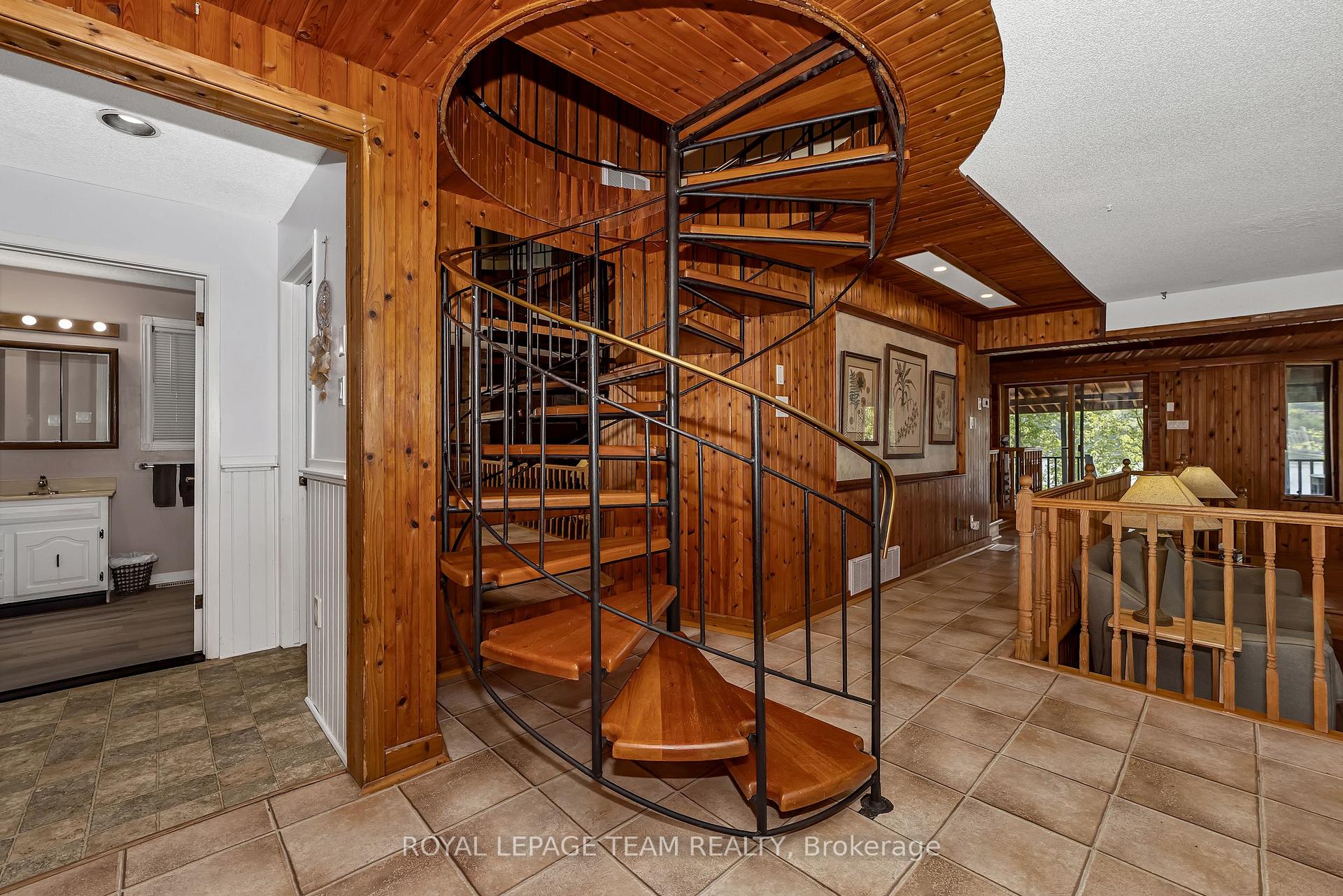 Photo 6 of 1210 Bayview Drive, Ottawa, Constance Bay — HOMEH