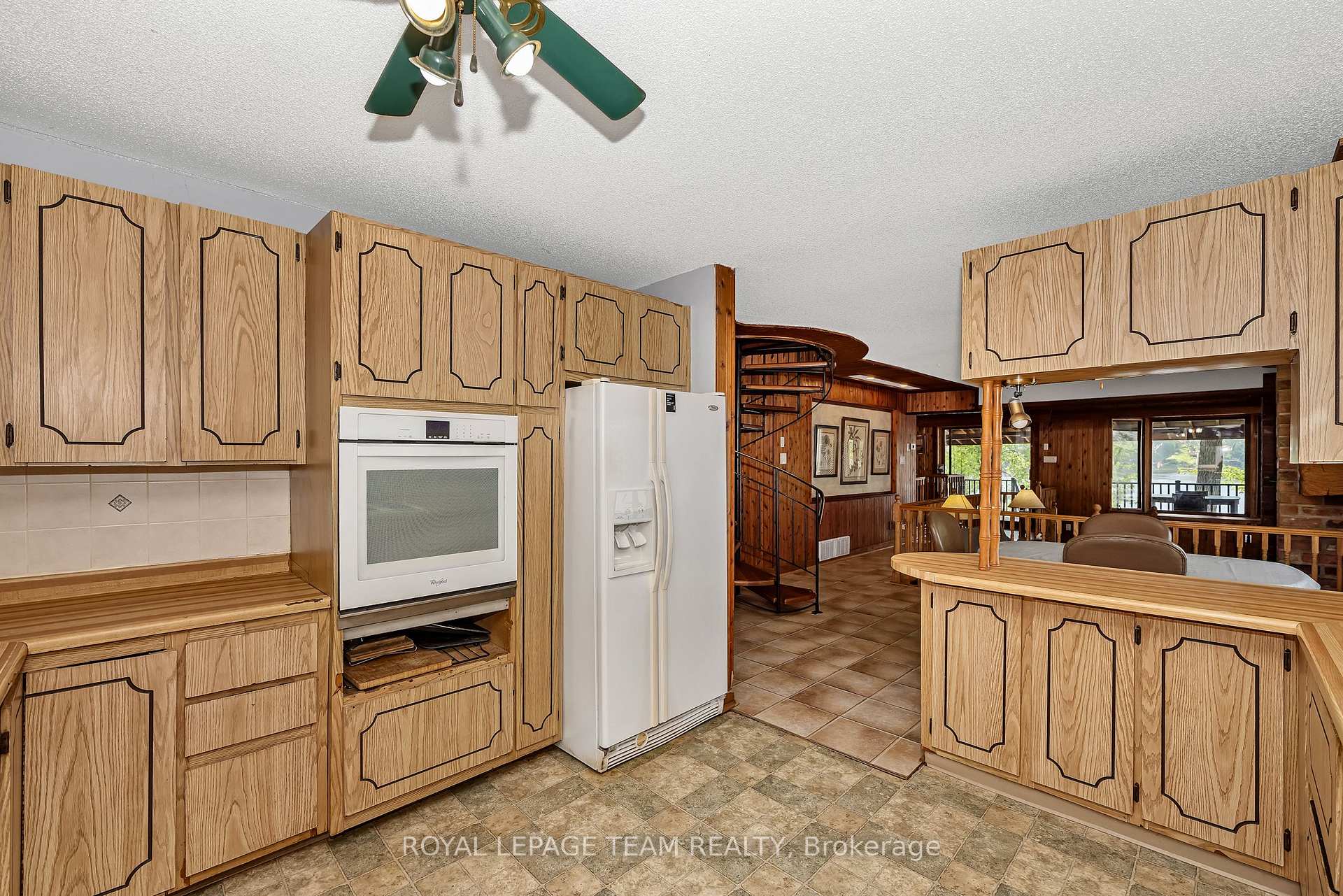 Photo 15 of 1210 Bayview Drive, Ottawa, Constance Bay — HOMEH