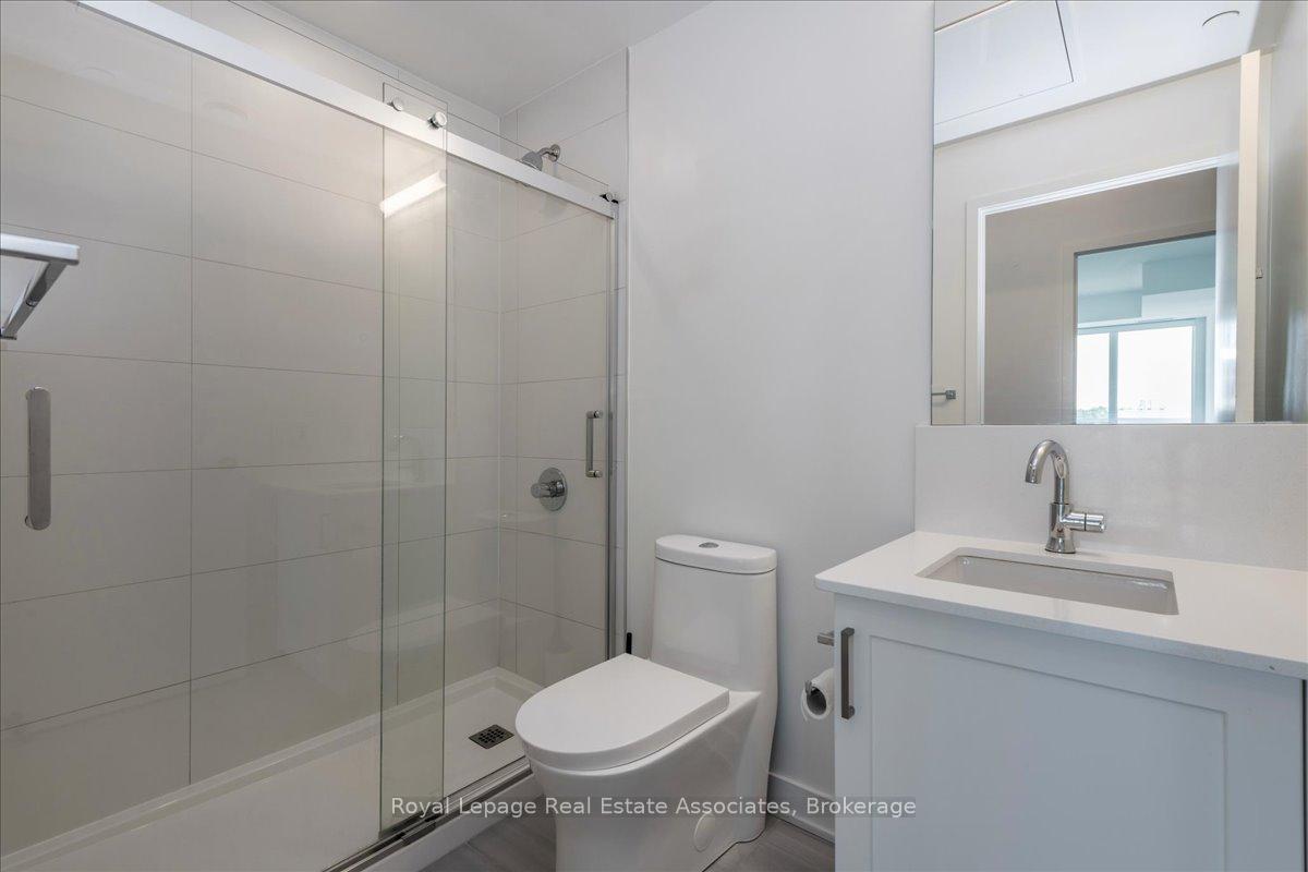 Photo 13 of Unit 319, 681 Yonge Street, Barrie, Painswick South — HOMEH
