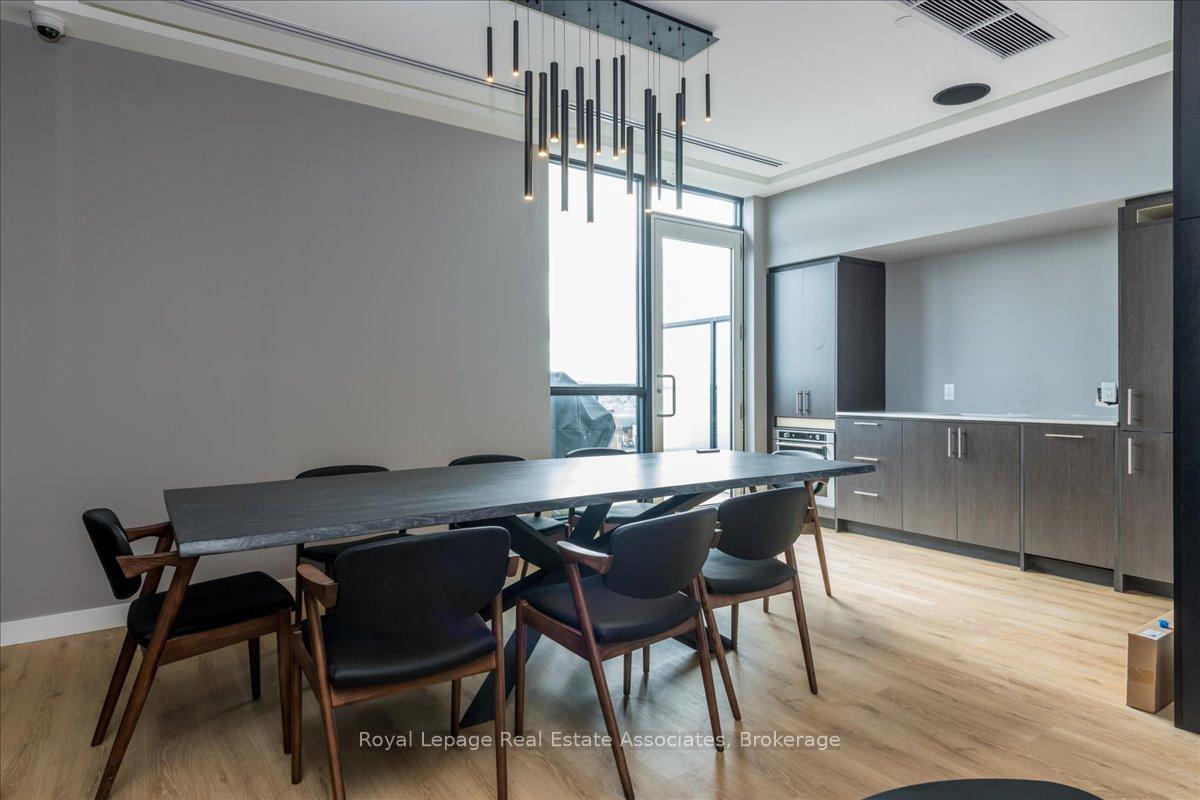Photo 22 of Unit 319, 681 Yonge Street, Barrie, Painswick South — HOMEH