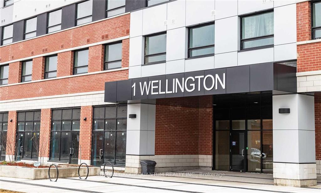 Front of Unit 712, 1 Wellington Street