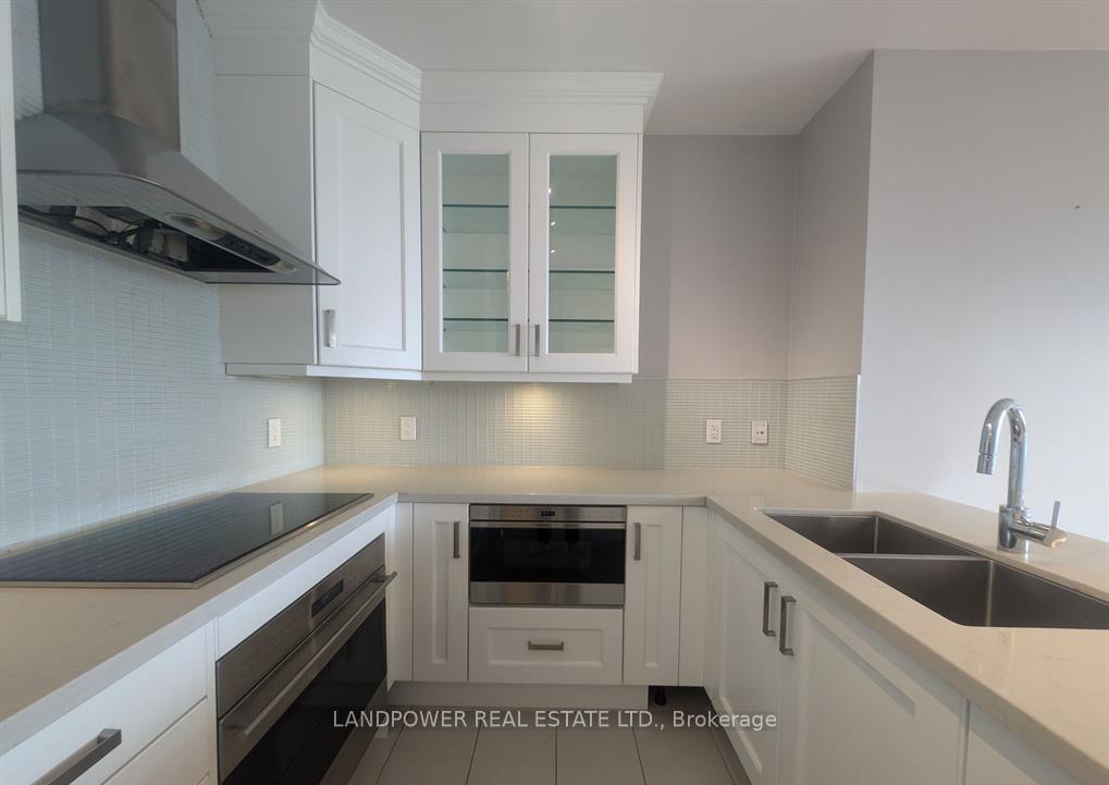 Photo 10 of Unit 911, 15 Stollery Pond Crescent, Markham, Angus Glen — HOMEH