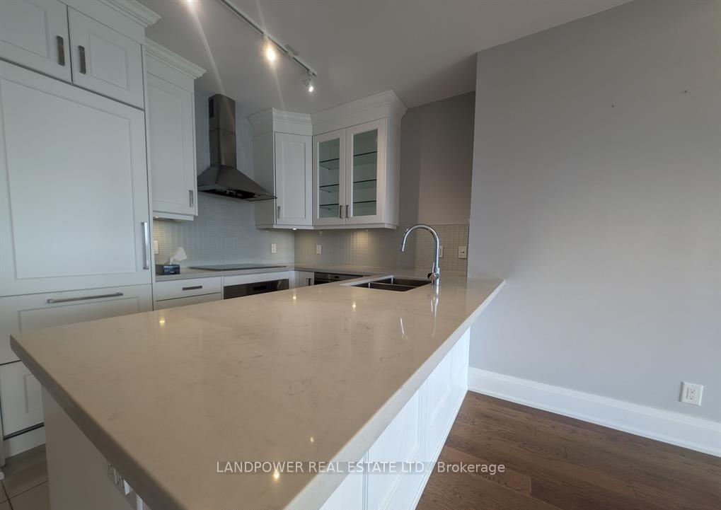 Photo 14 of Unit 911, 15 Stollery Pond Crescent, Markham, Angus Glen — HOMEH