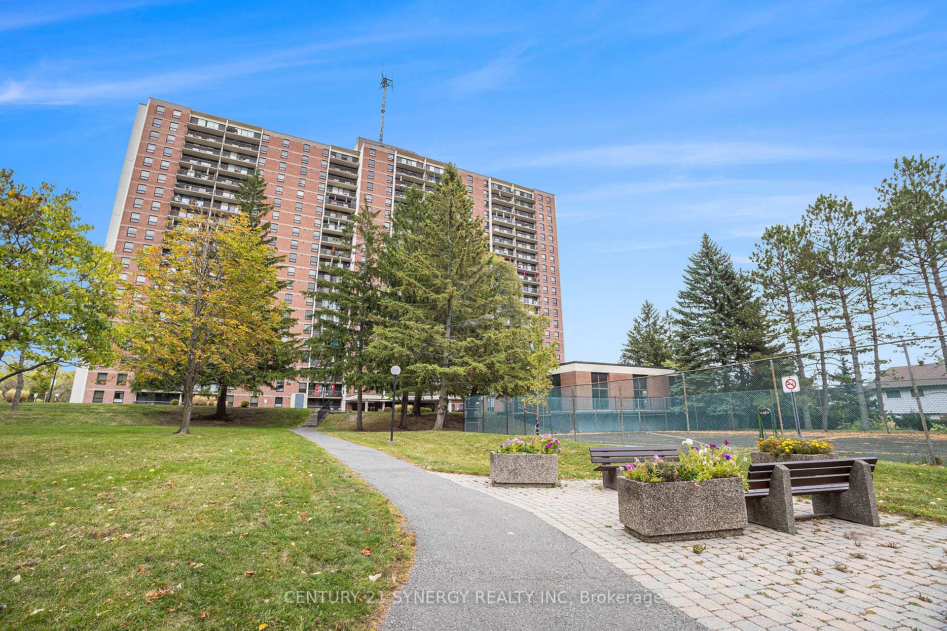 Front of Unit 2113, 665 Bathgate Drive
