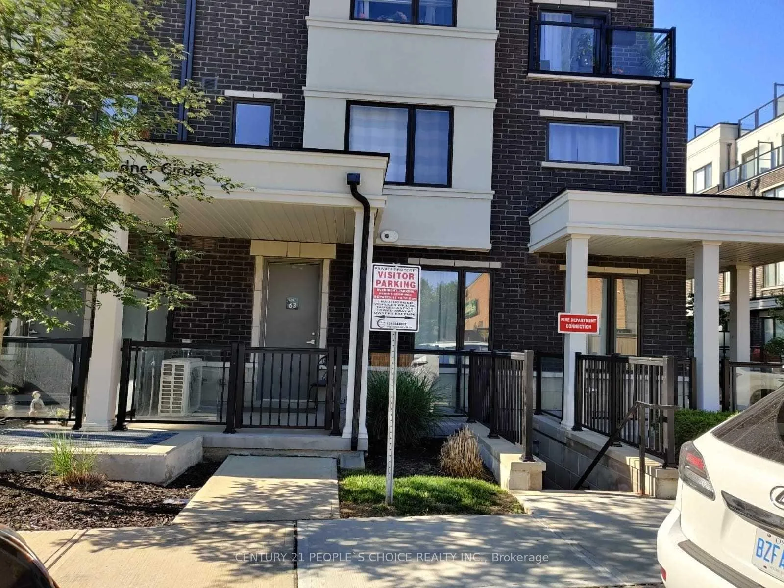 Photo 3 of Unit 63, 300 Alex Gardner Circle S, Aurora, Aurora Heights — HOMEH
