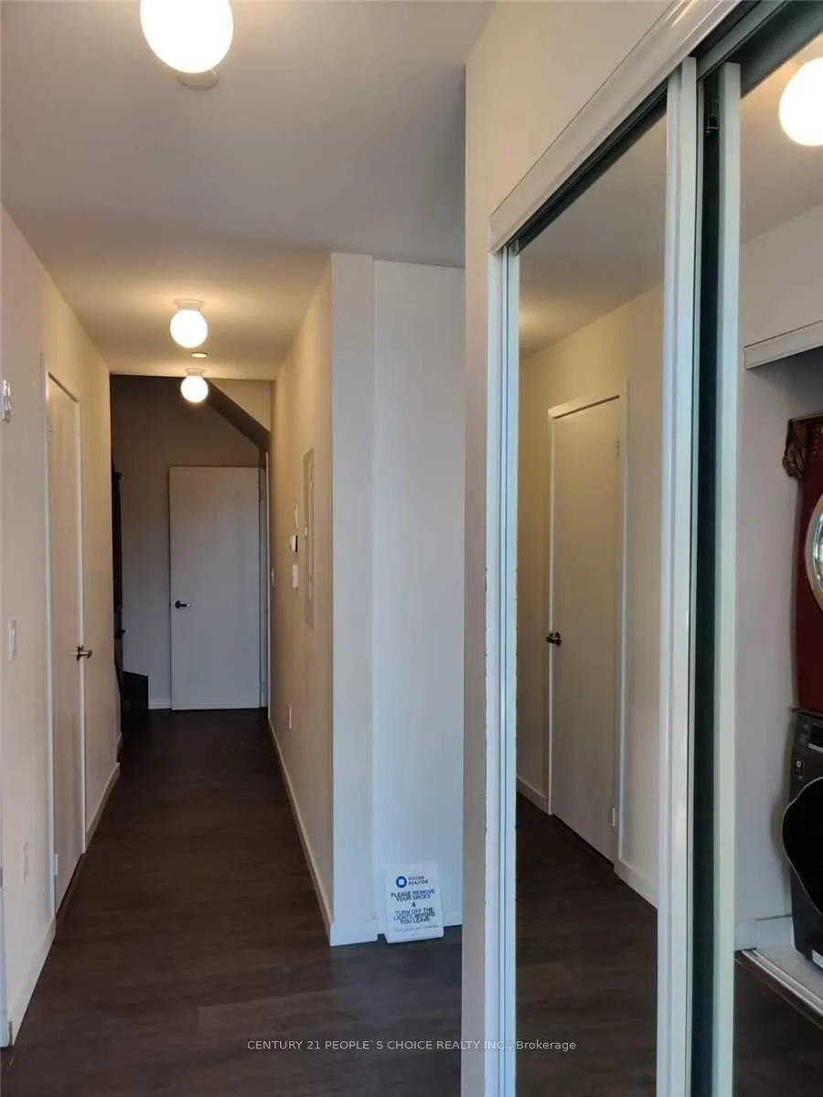 Photo 6 of Unit 63, 300 Alex Gardner Circle S, Aurora, Aurora Heights — HOMEH