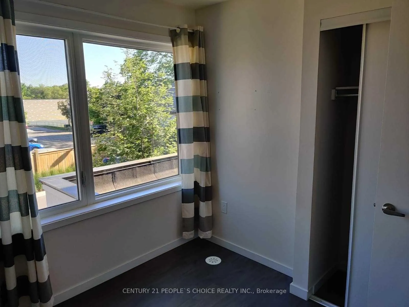Photo 17 of Unit 63, 300 Alex Gardner Circle S, Aurora, Aurora Heights — HOMEH