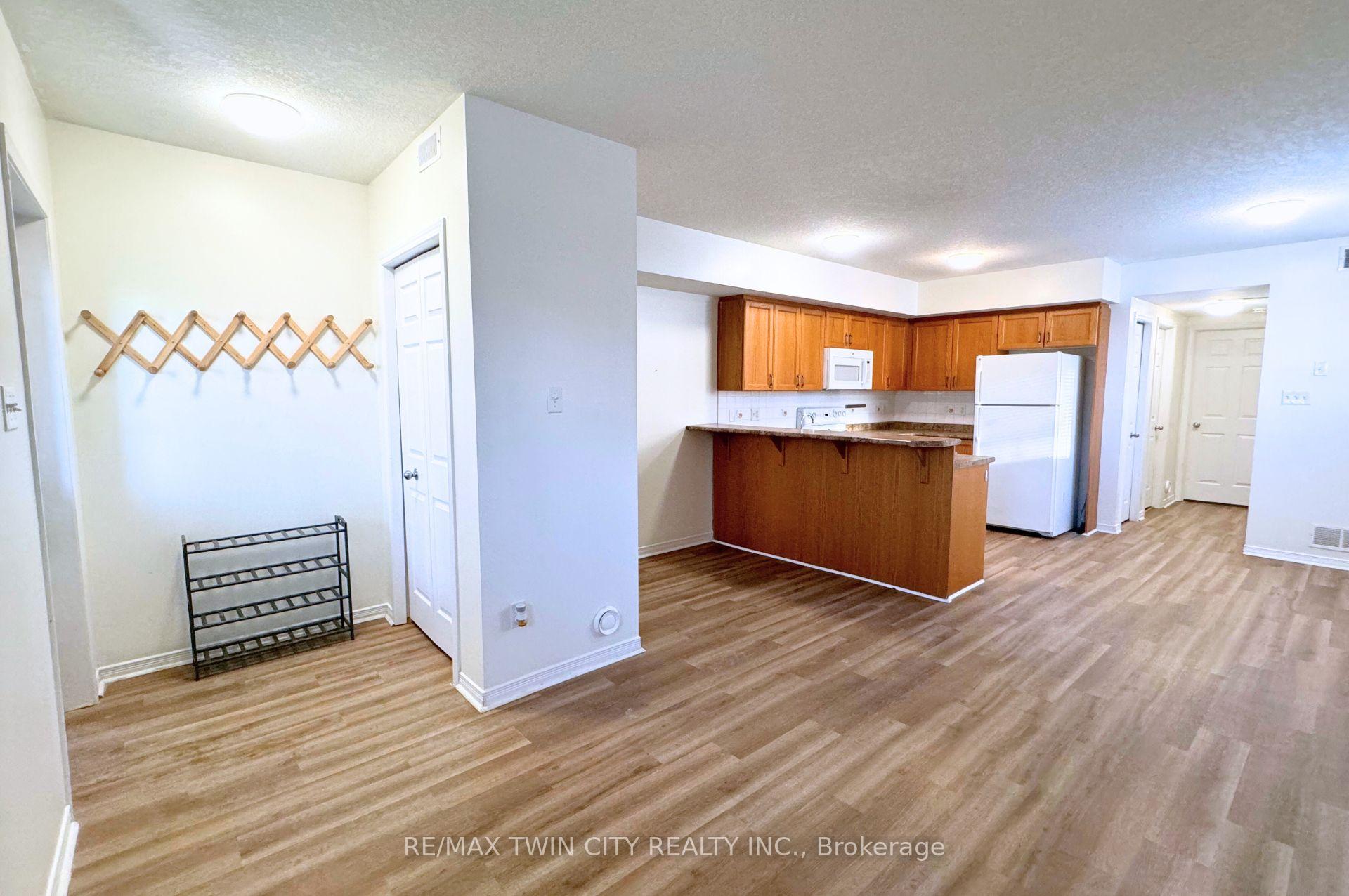 Photo 3 of Unit 19D, 50 Howe Drive, Kitchener — HOMEH