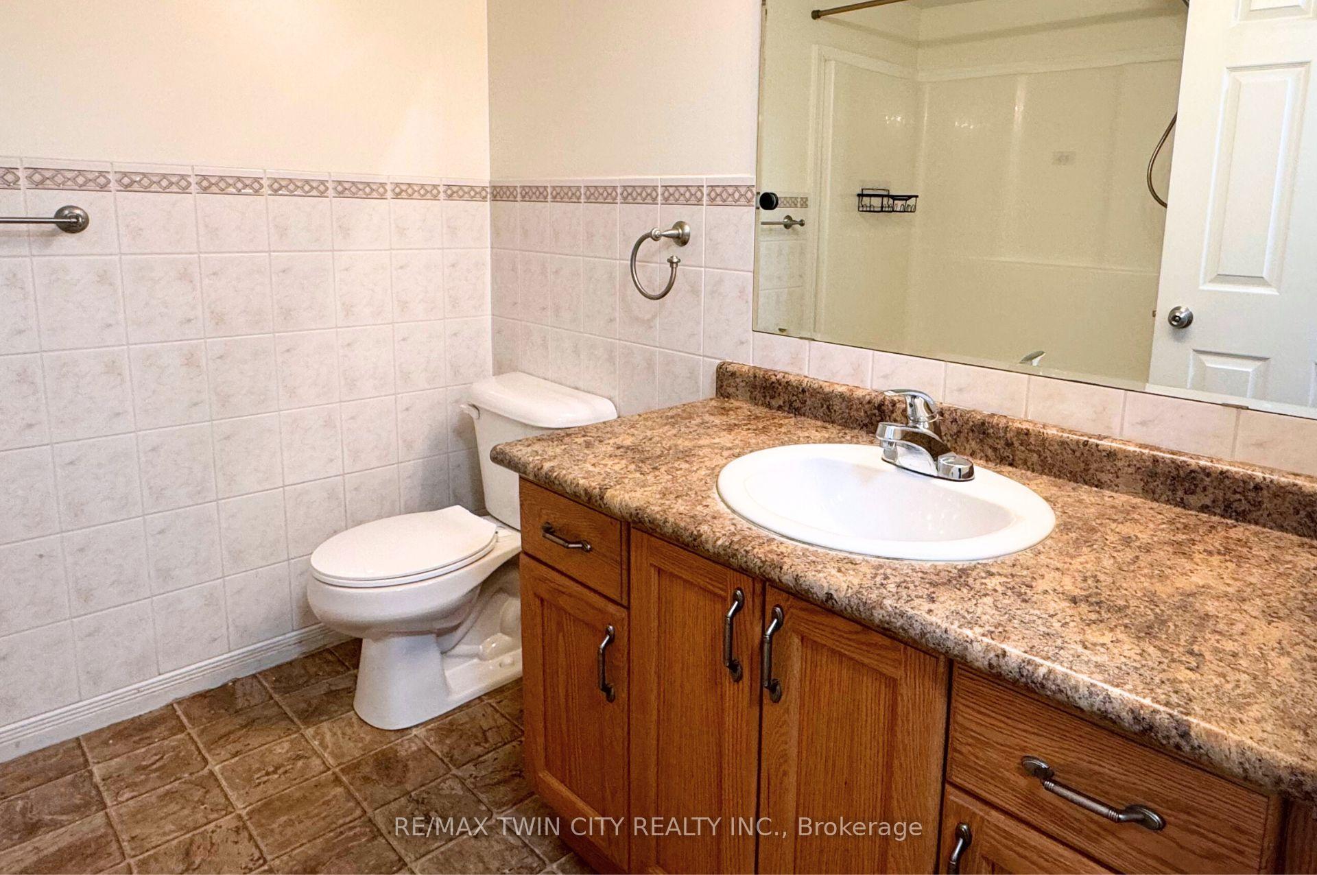 Photo 8 of Unit 19D, 50 Howe Drive, Kitchener — HOMEH