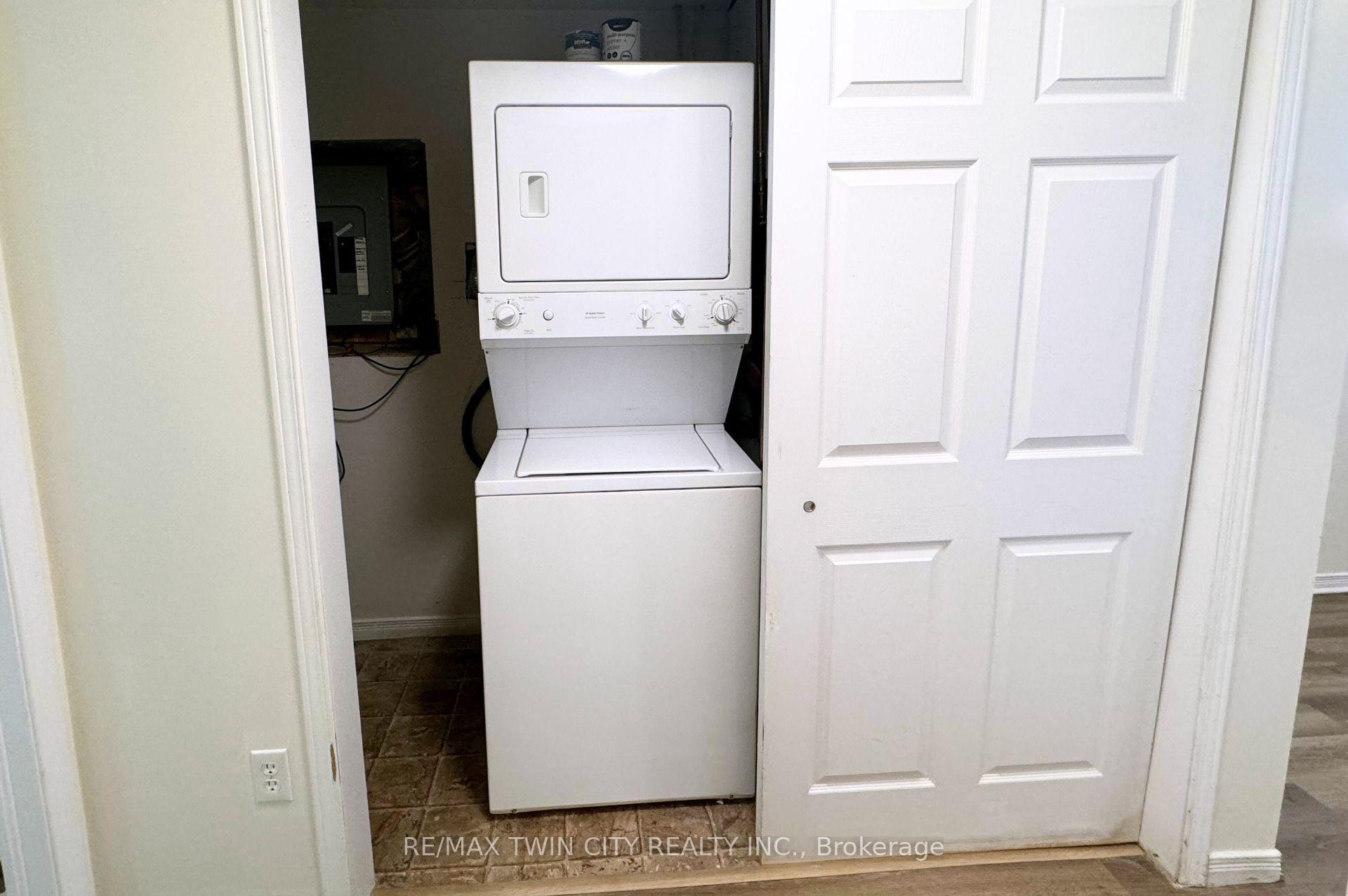 Photo 10 of Unit 19D, 50 Howe Drive, Kitchener — HOMEH