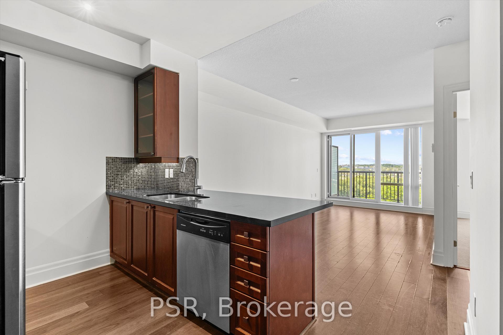 Photo 3 of Unit 706, 151 Upper Duke Crescent, Markham, Unionville — HOMEH