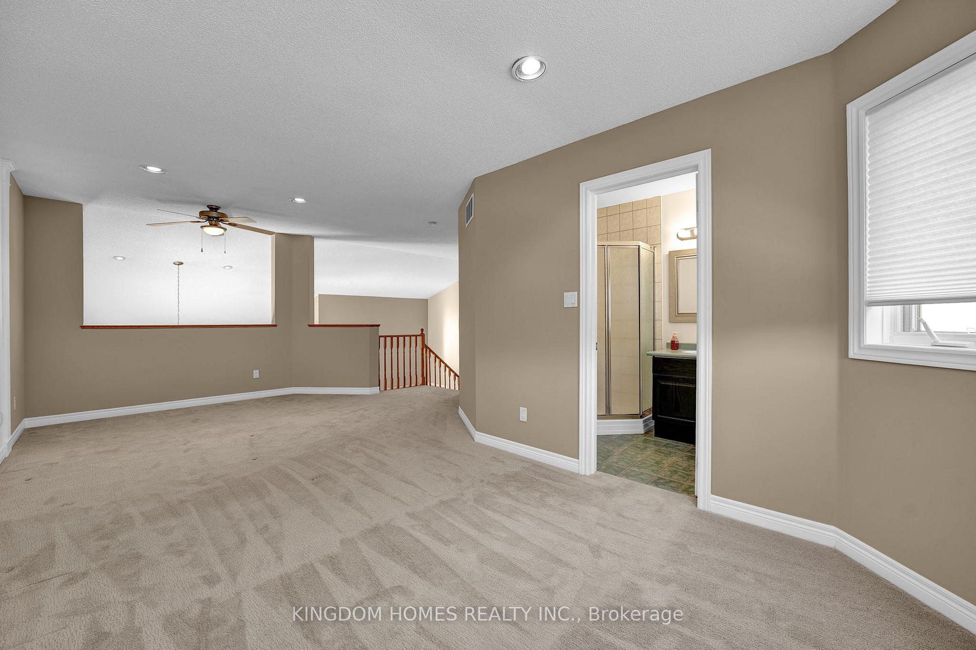 Photo 17 of Unit 13, 39 Via Amici, New Tecumseth, Alliston — HOMEH