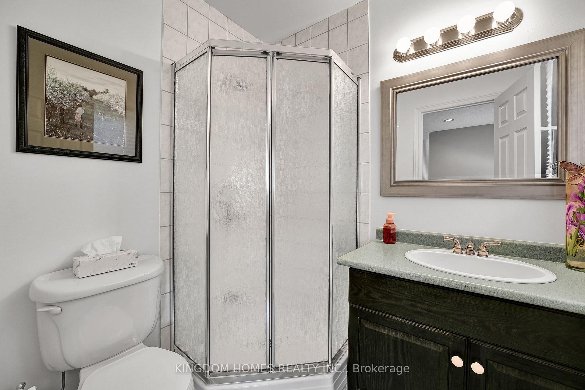 Photo 22 of Unit 13, 39 Via Amici, New Tecumseth, Alliston — HOMEH