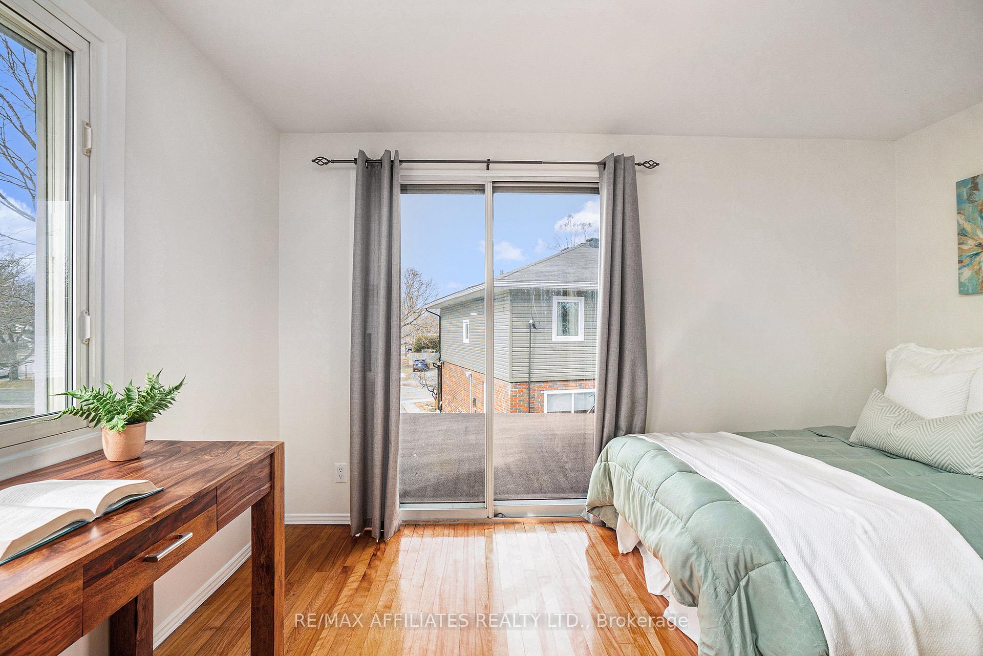 Photo 18 of 927 Weston Drive, Ottawa, Elmvale Acres/Urbandale — HOMEH
