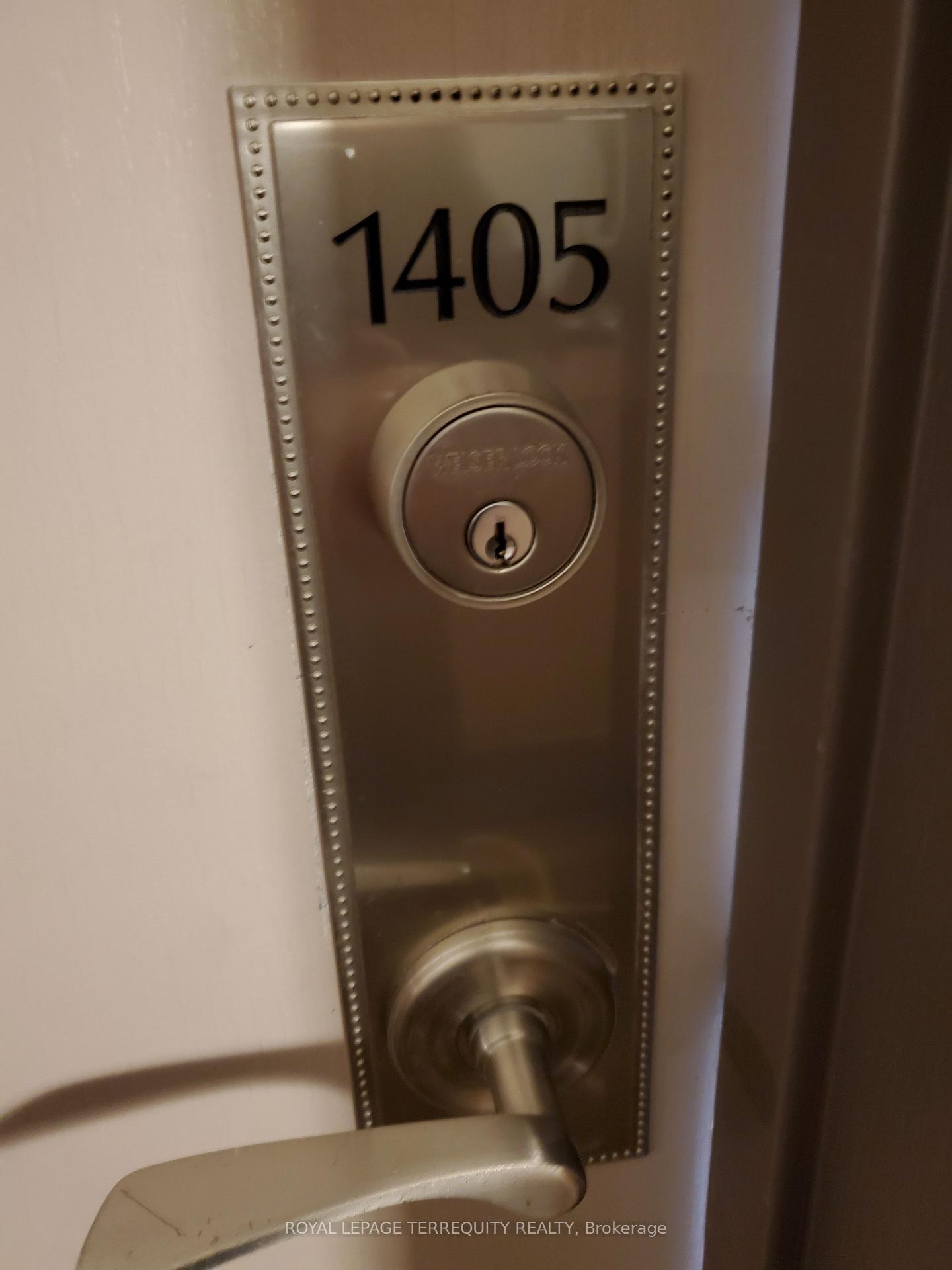 Photo 18 of Unit 1405, 99 Harbour Square, Toronto, Waterfront Communities — HOMEH
