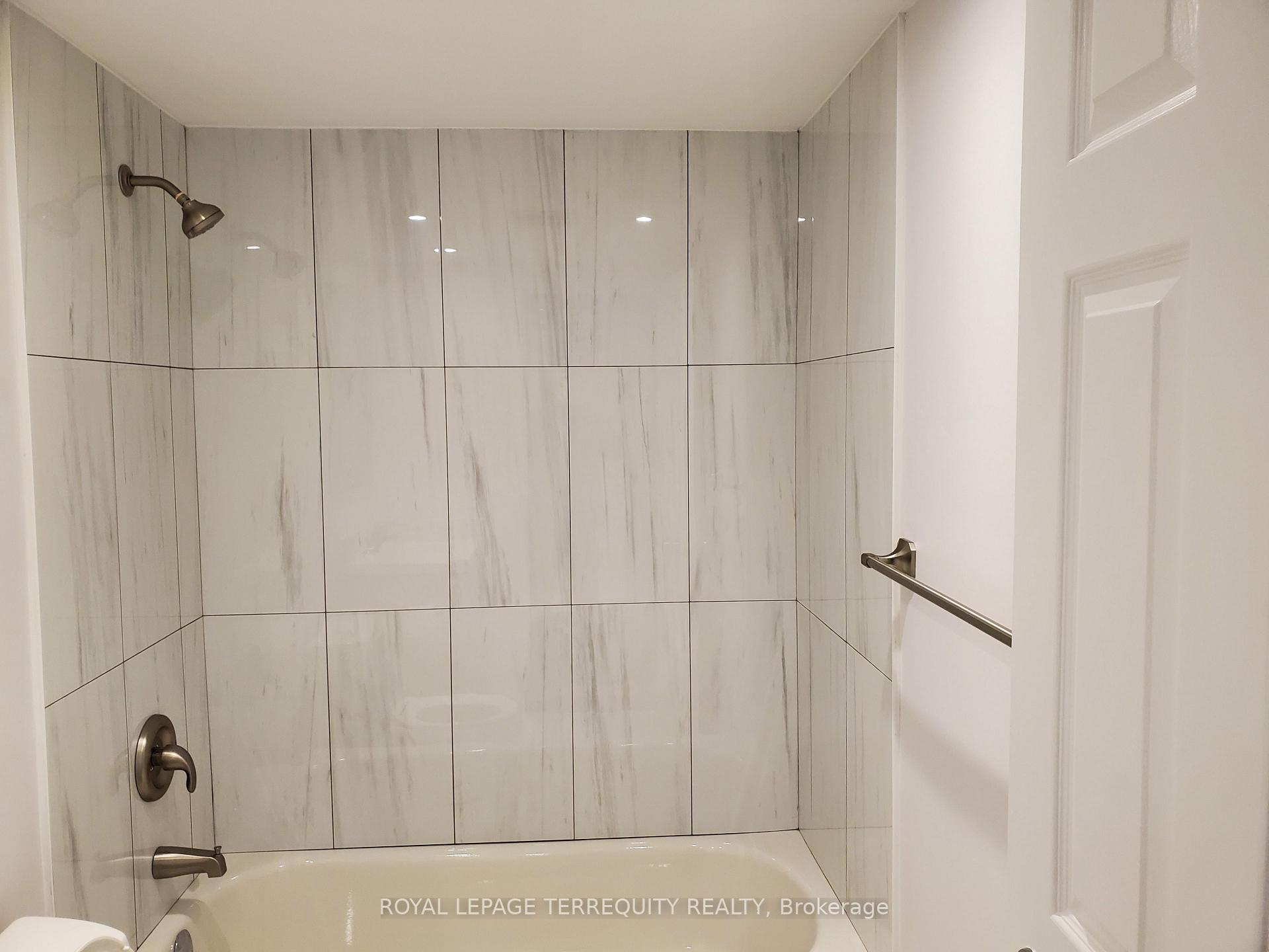 Photo 26 of Unit 1405, 99 Harbour Square, Toronto, Waterfront Communities — HOMEH