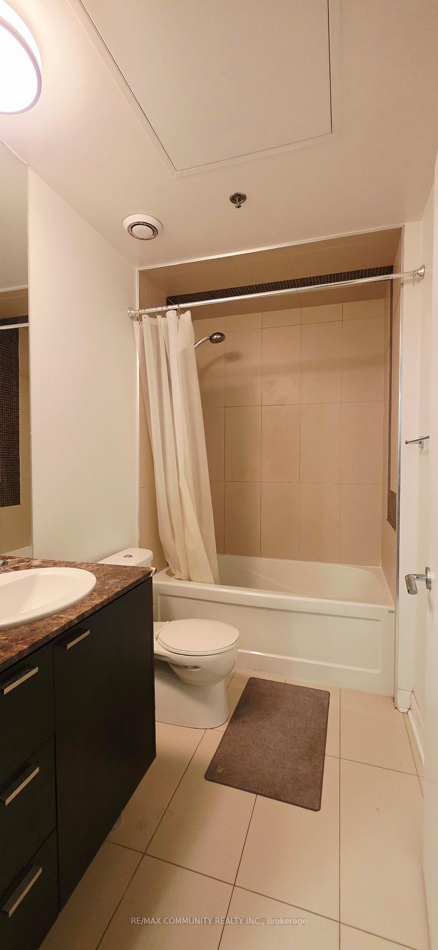 Photo 21 of Unit 1708, 375 King Street W, Toronto, Waterfront Communities — HOMEH