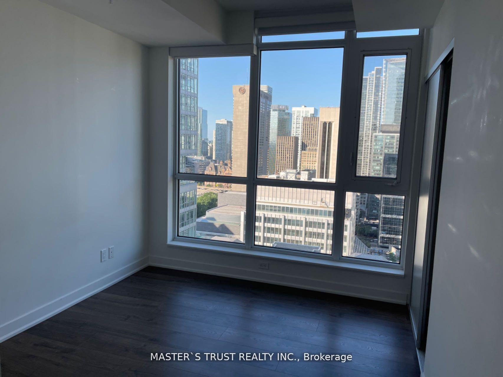 Photo 5 of Unit 2704, 30 Nelson Street, Toronto, Waterfront Communities — HOMEH