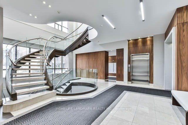 Photo 6 of Unit # 301, 39 Galleria Parkway N, Markham, Commerce Valley — HOMEH
