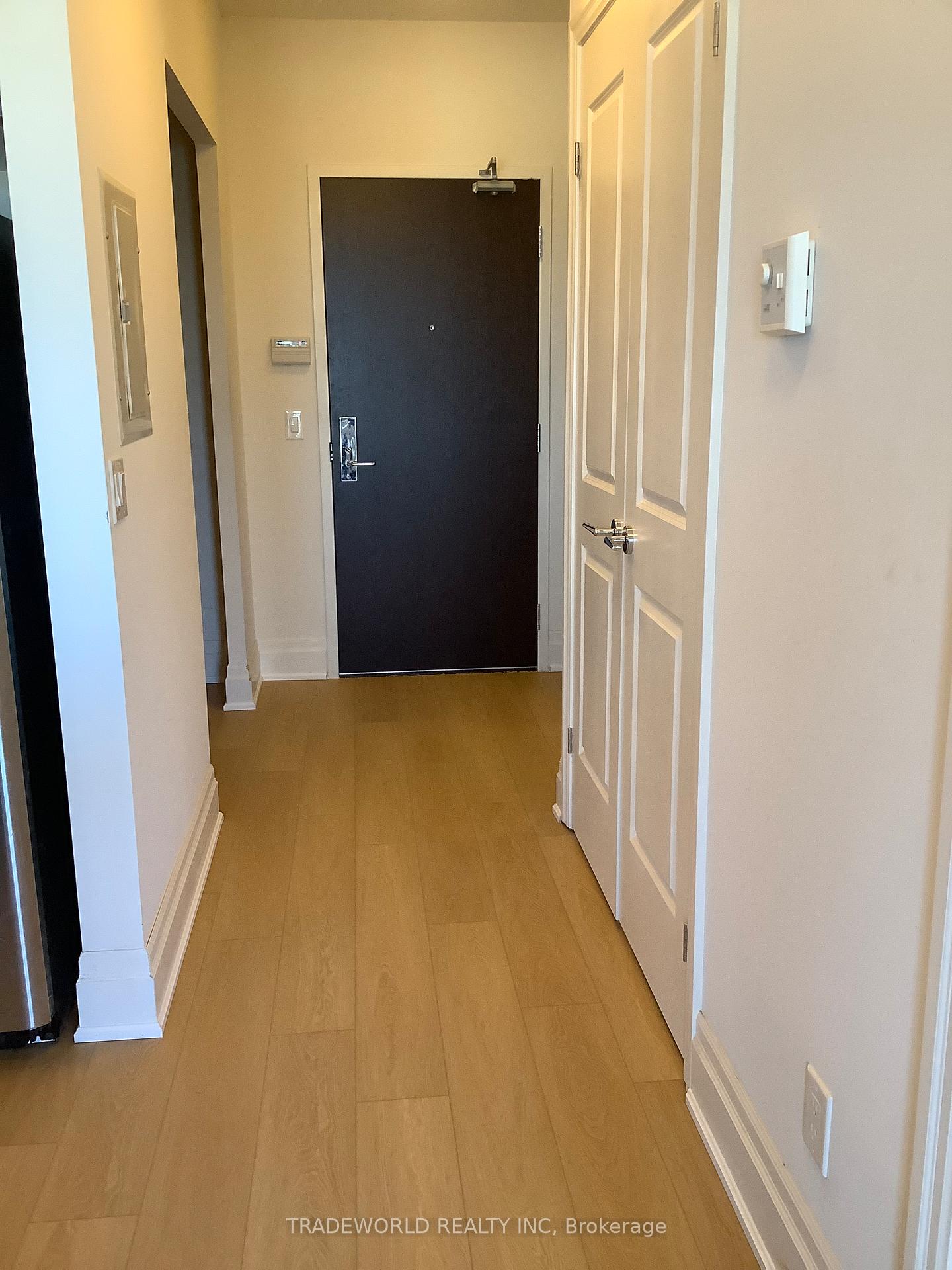 Photo 2 of Unit 509, 111 Upper Duke Crescent, Markham, Unionville — HOMEH