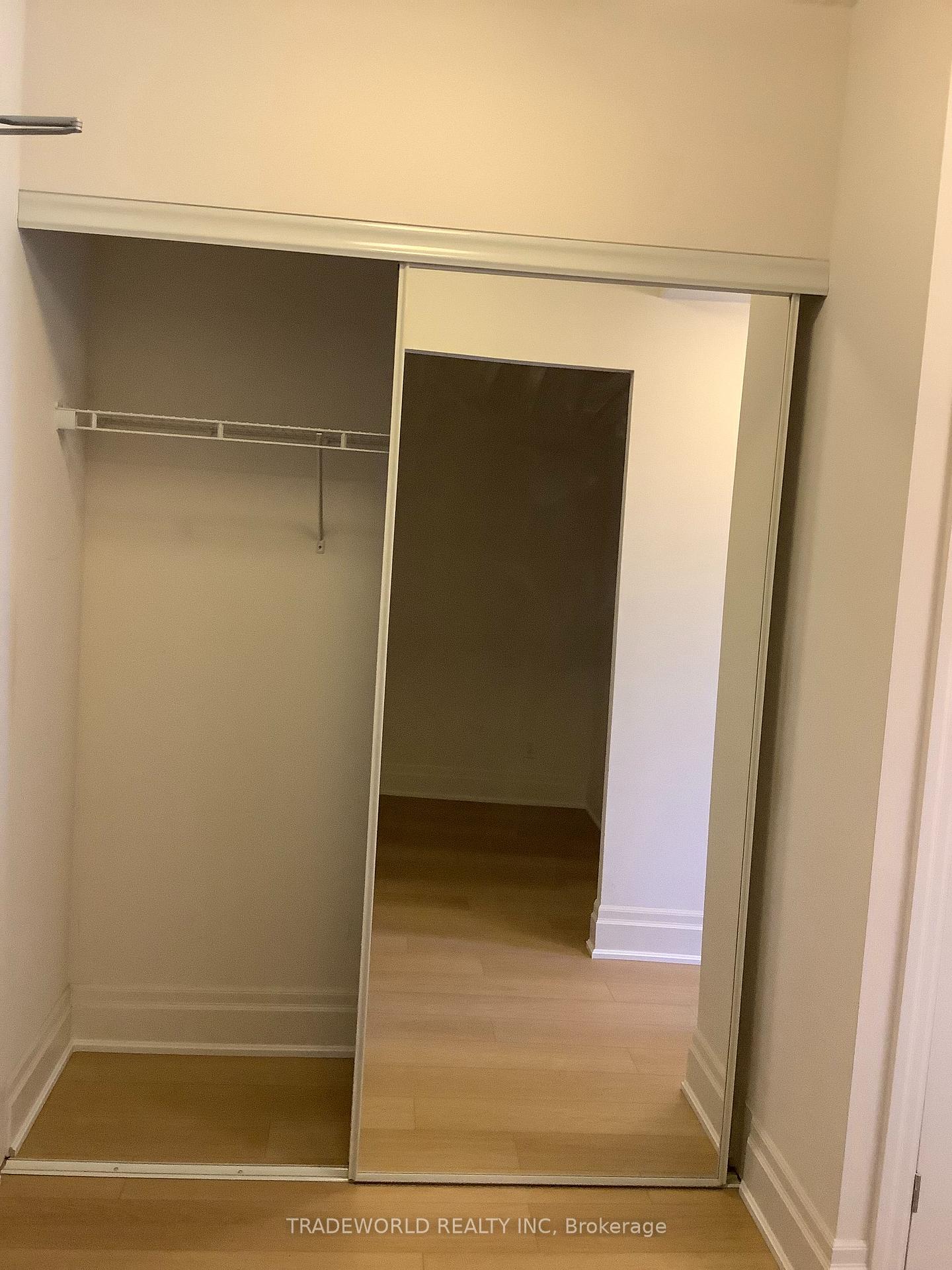 Photo 6 of Unit 509, 111 Upper Duke Crescent, Markham, Unionville — HOMEH