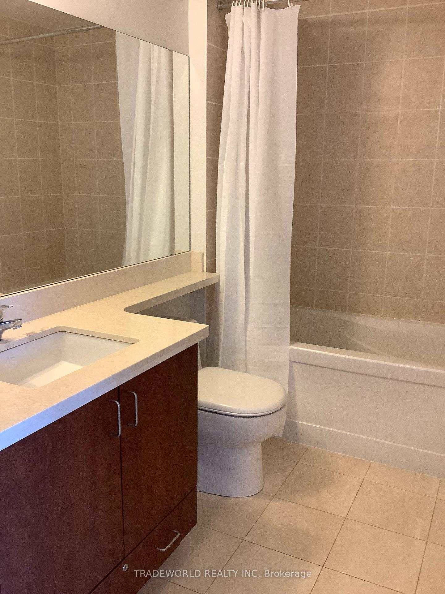 Photo 7 of Unit 509, 111 Upper Duke Crescent, Markham, Unionville — HOMEH