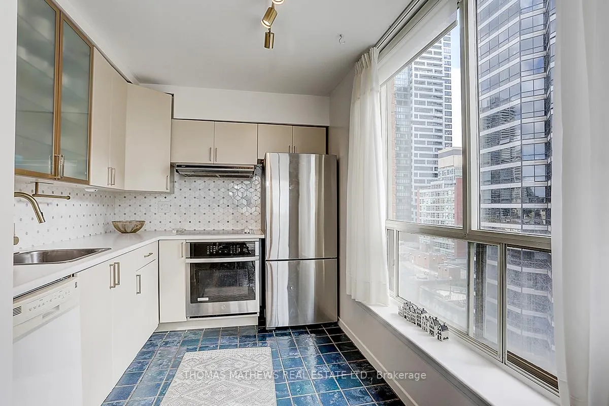 Photo 16 of Unit 1012, 44 St Joseph Street, Toronto, Bay Street Corridor — HOMEH