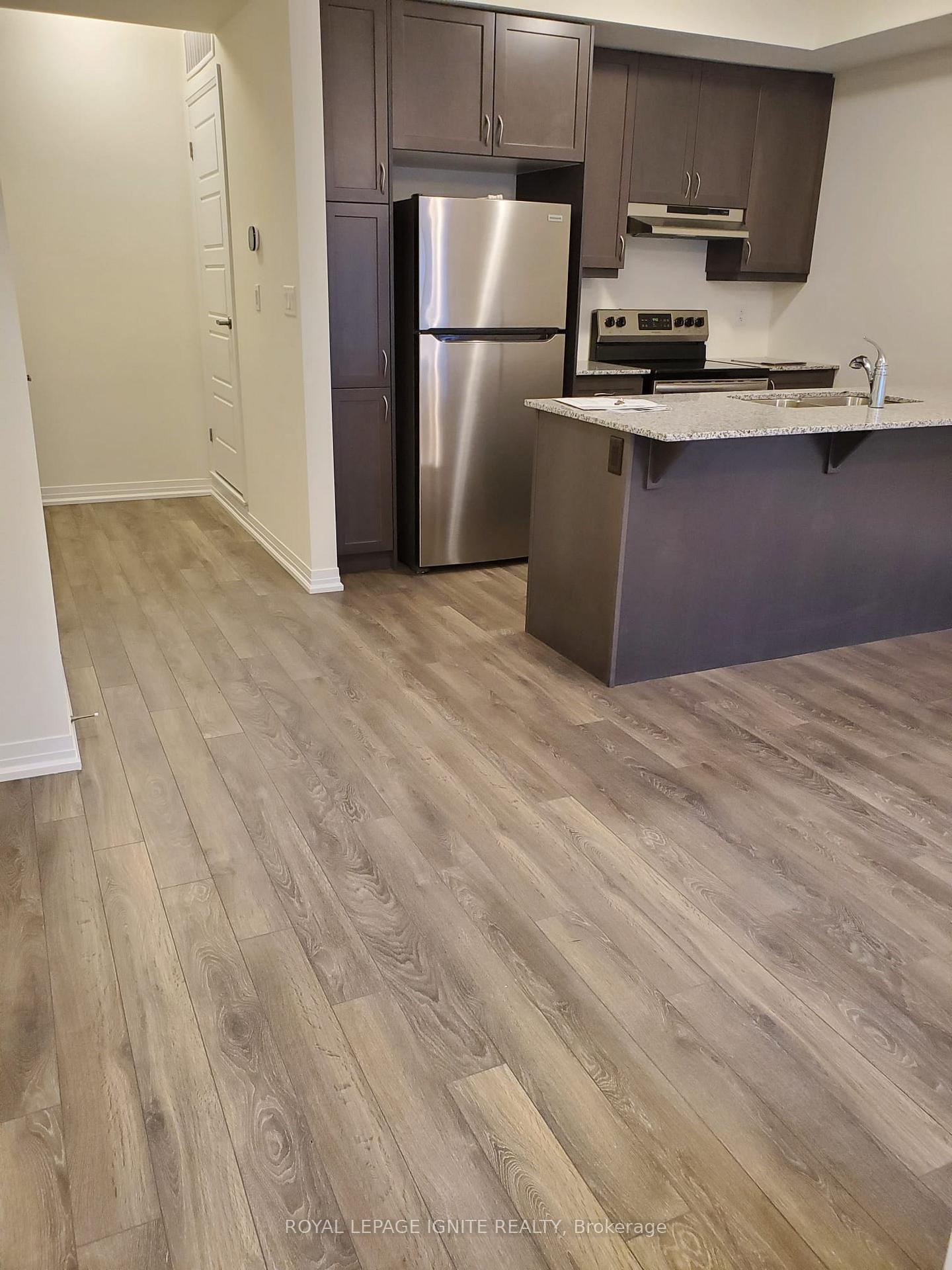 Photo 6 of Unit Unit 3, 250 Lagerfeld Drive, Brampton, Northwest Brampton — HOMEH