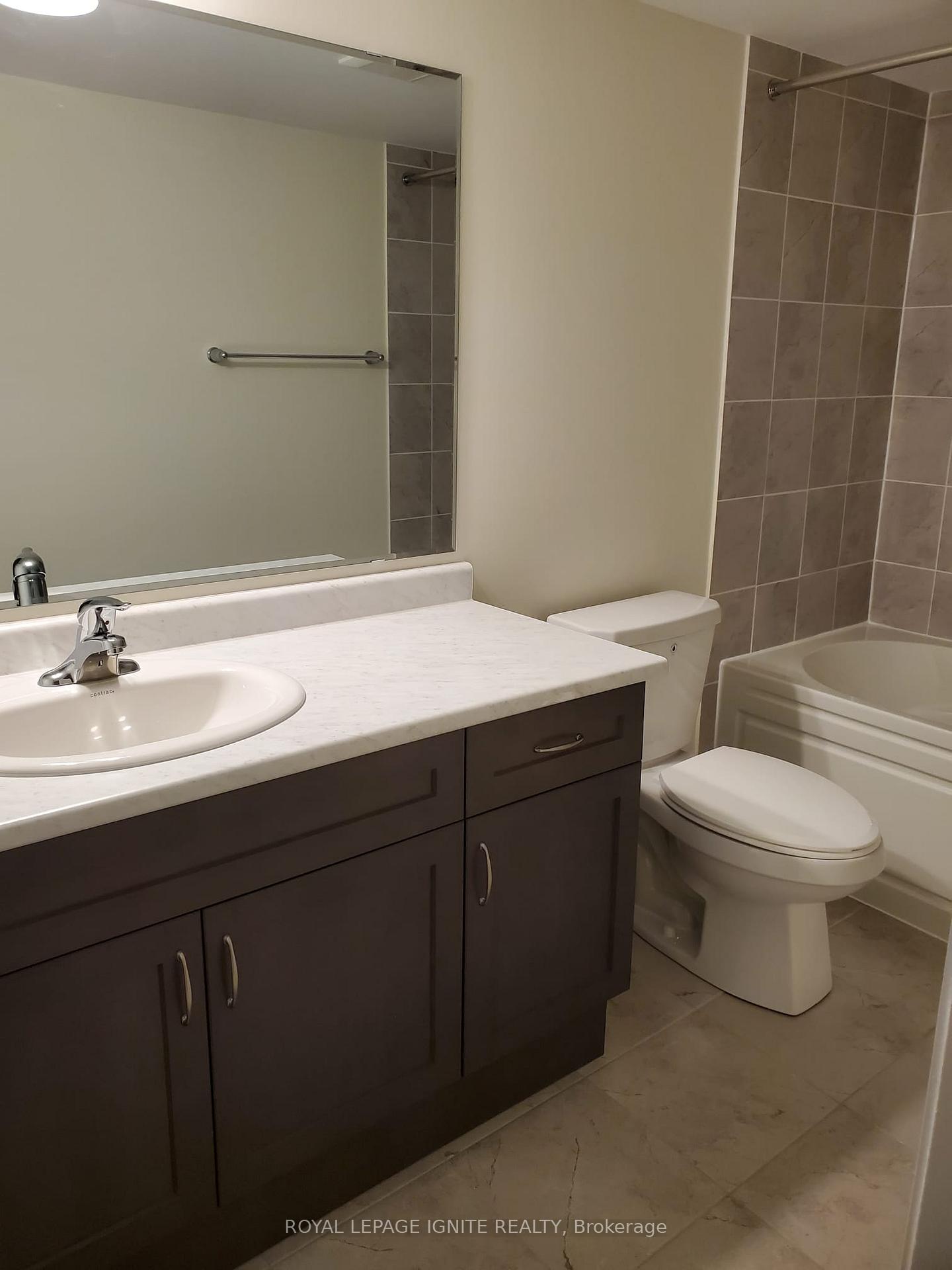 Photo 13 of Unit Unit 3, 250 Lagerfeld Drive, Brampton, Northwest Brampton — HOMEH