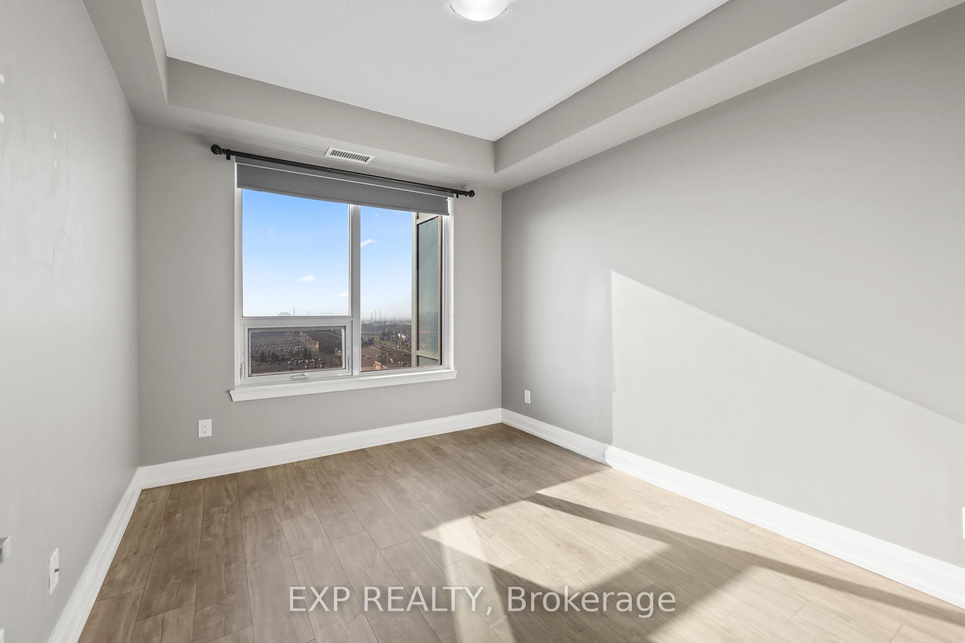 Photo 8 of Unit 1410, 3600 Highway 7, Vaughan, Vaughan Corporate Centre — HOMEH