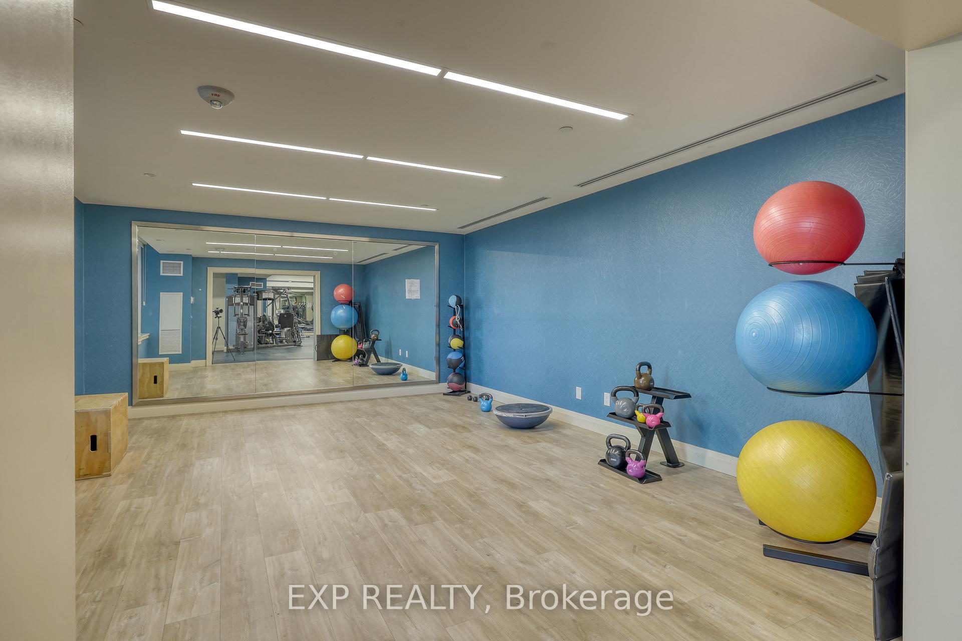 Photo 14 of Unit 1410, 3600 Highway 7, Vaughan, Vaughan Corporate Centre — HOMEH