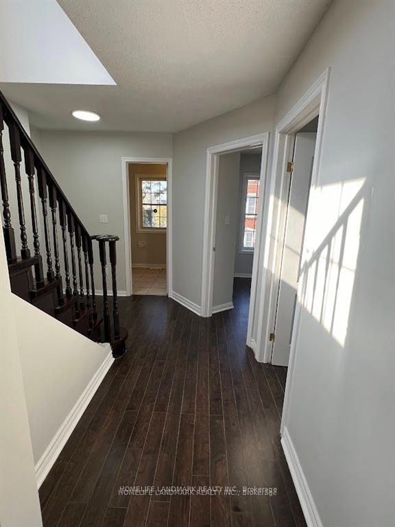 Photo 11 of 1 Nakina Way, Markham, Village Green-South Unionville — HOMEH