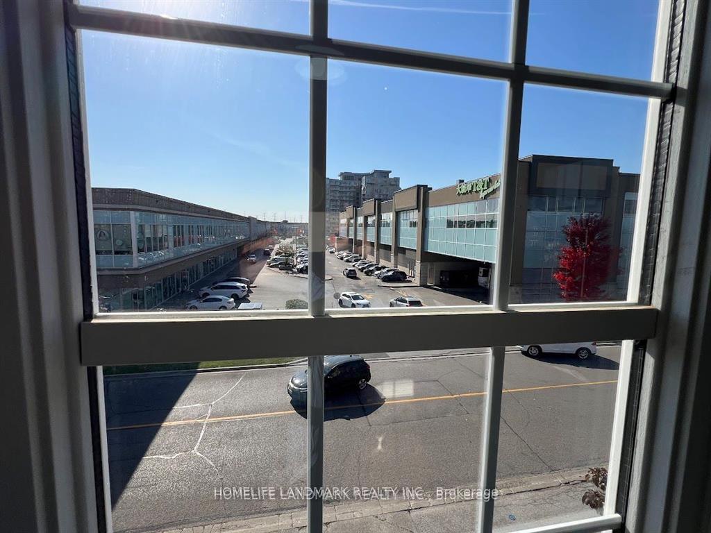Photo 25 of 1 Nakina Way, Markham, Village Green-South Unionville — HOMEH