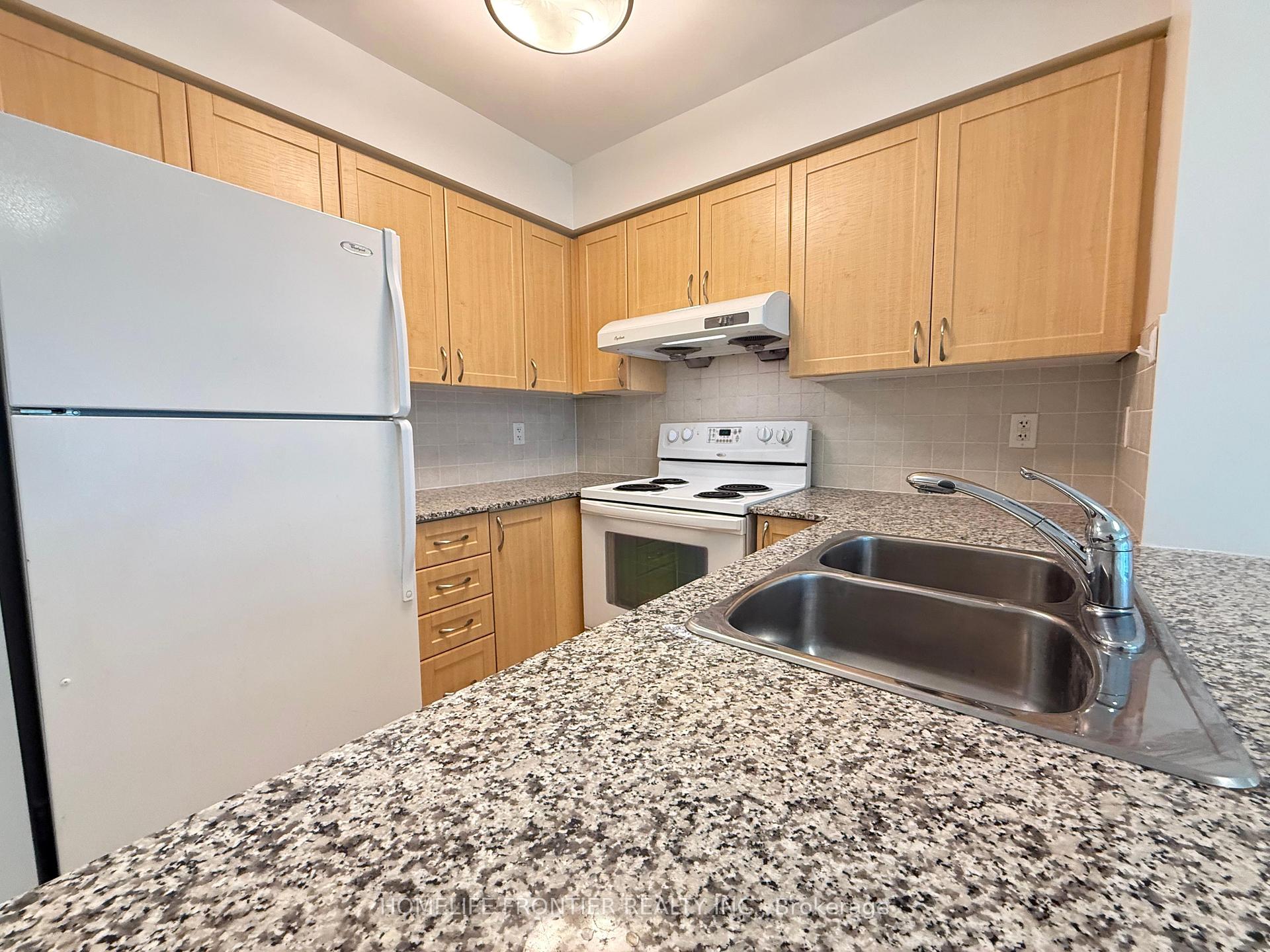 Photo 6 of Unit 705, 55 South Town Centre Boulevard, Markham, Unionville — HOMEH