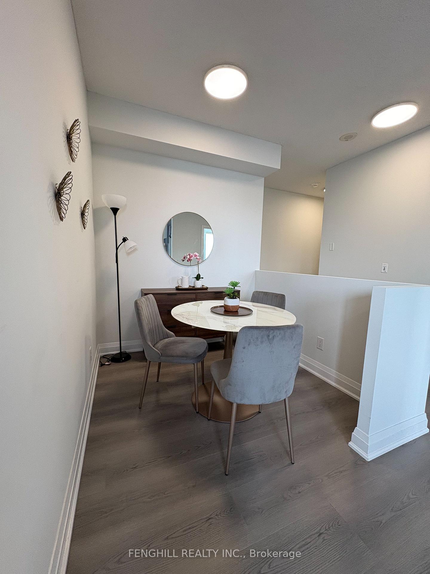 Photo 6 of Unit 1708, 20 North Park Road, Vaughan, Beverley Glen — HOMEH
