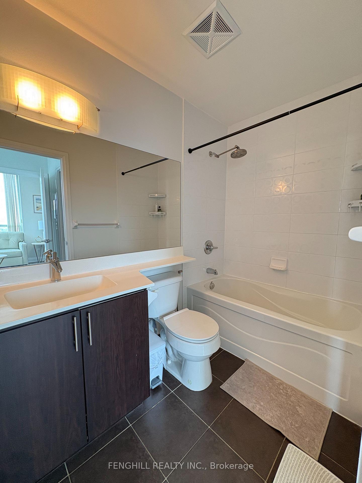 Photo 11 of Unit 1708, 20 North Park Road, Vaughan, Beverley Glen — HOMEH