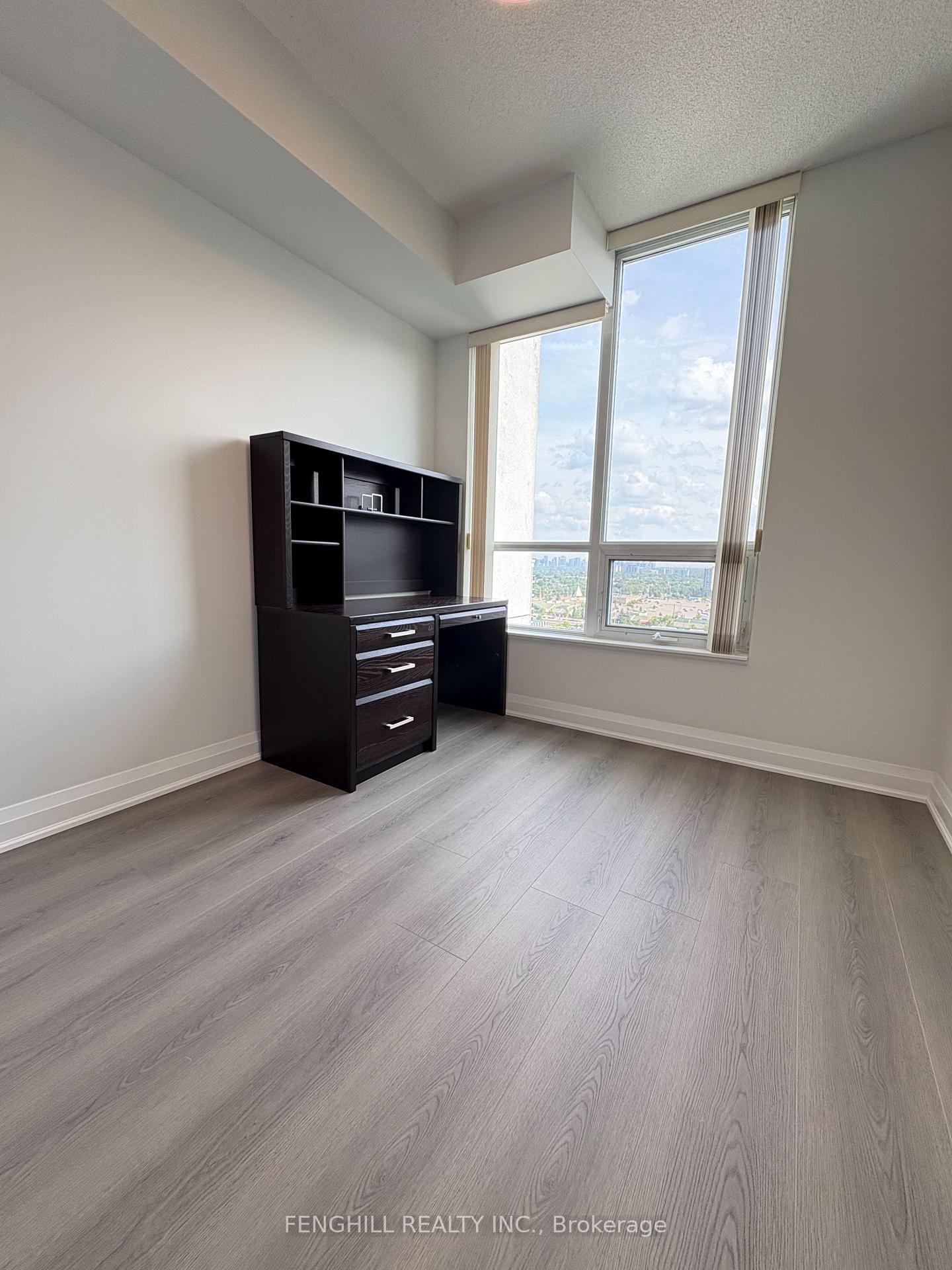 Photo 12 of Unit 1708, 20 North Park Road, Vaughan, Beverley Glen — HOMEH