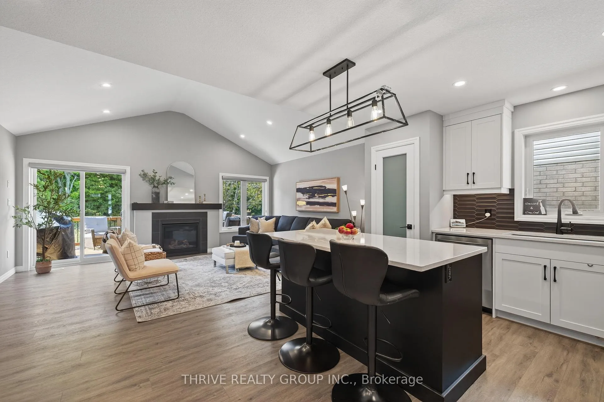 Photo 6 of 17 Dunning Way, St. Thomas — HOMEH