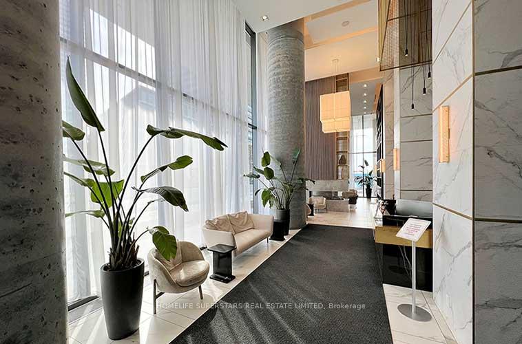Photo 7 of Unit 5302, 950 Portage Parkway, Vaughan, Vaughan Corporate Centre — HOMEH