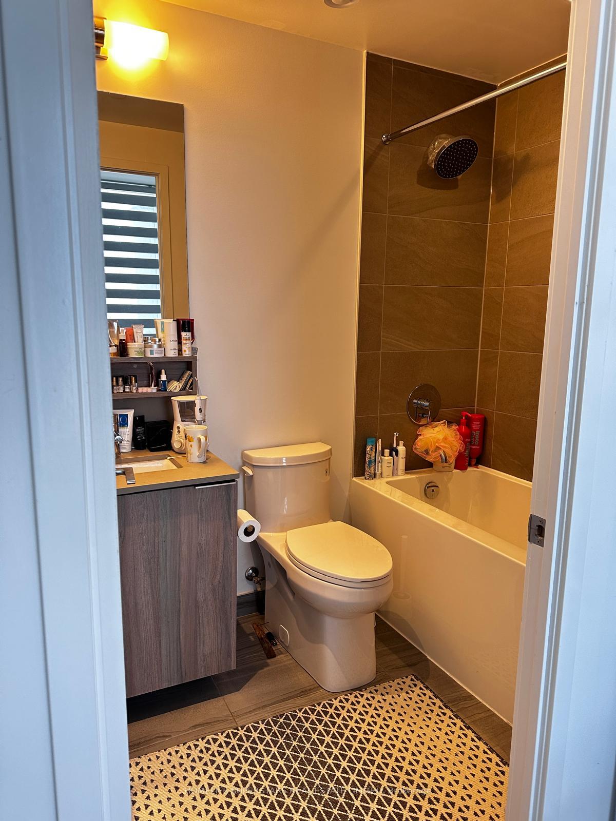 Photo 19 of Unit 5302, 950 Portage Parkway, Vaughan, Vaughan Corporate Centre — HOMEH