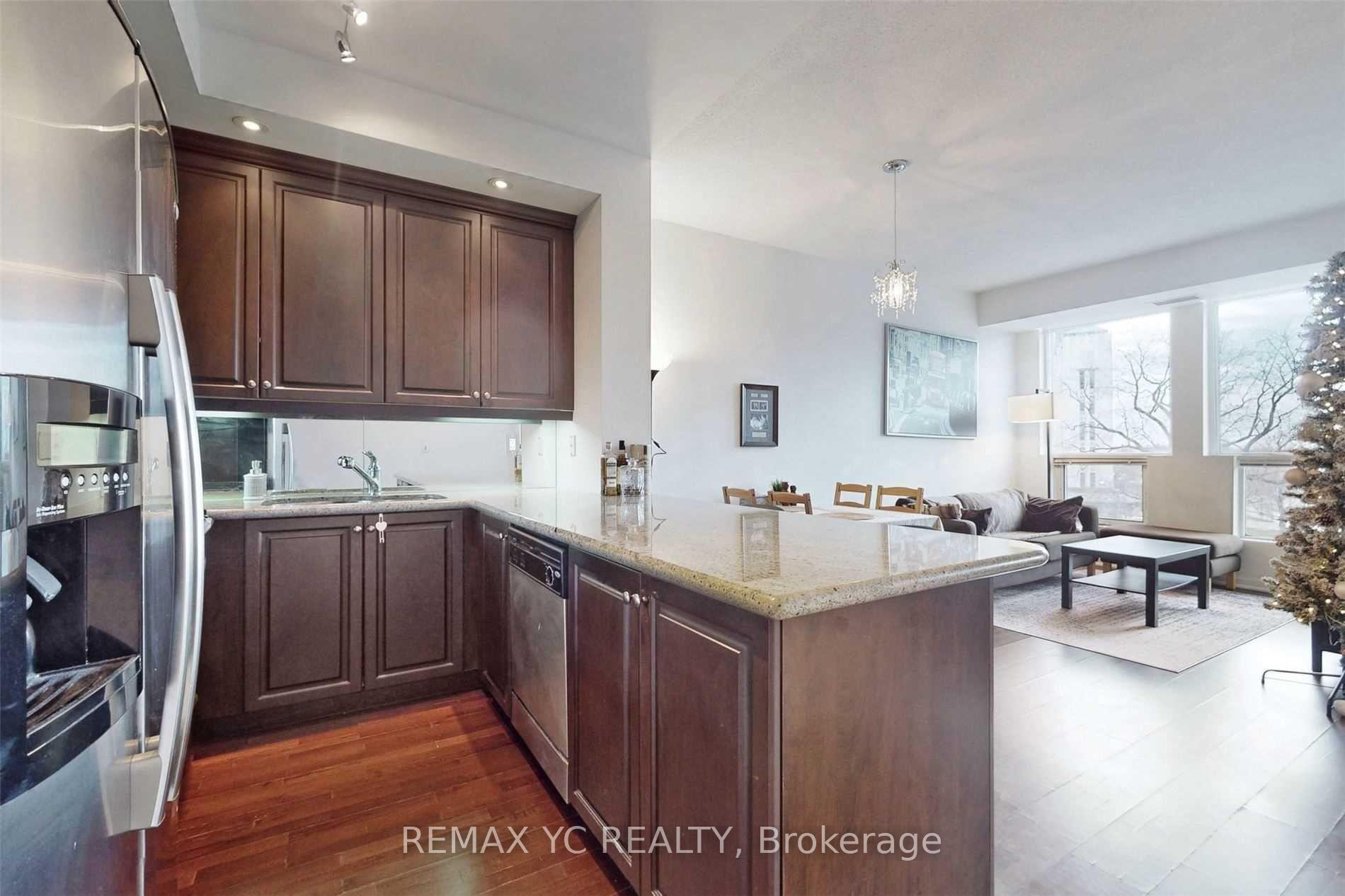 Photo 11 of Unit 413, 628 Fleet Street, Toronto, Niagara — HOMEH